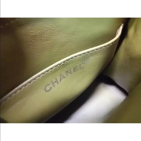 Chanel Yellow Mustard Embroidered Shoulder Bag - Picture 7 of 8
